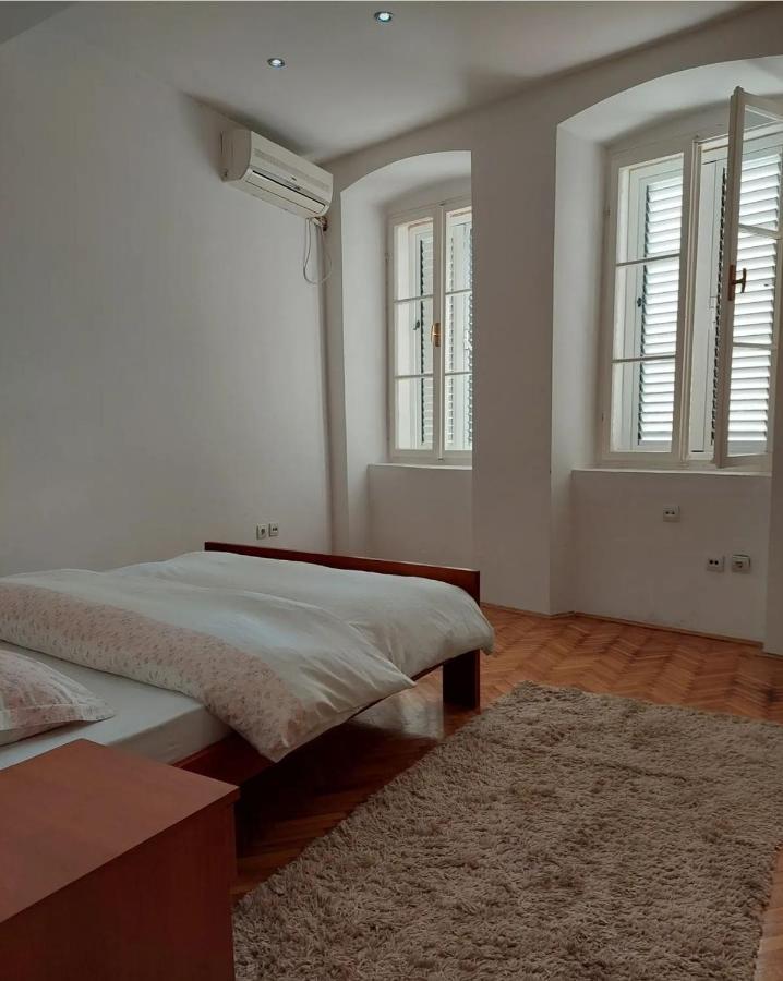 Apartment Agata Herceg Novi Esterno foto